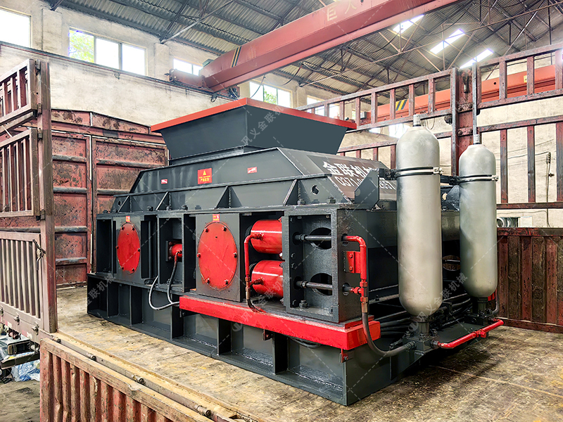 石頭碎成砂子能不能用？液壓對輥制砂機制砂效果怎么樣？